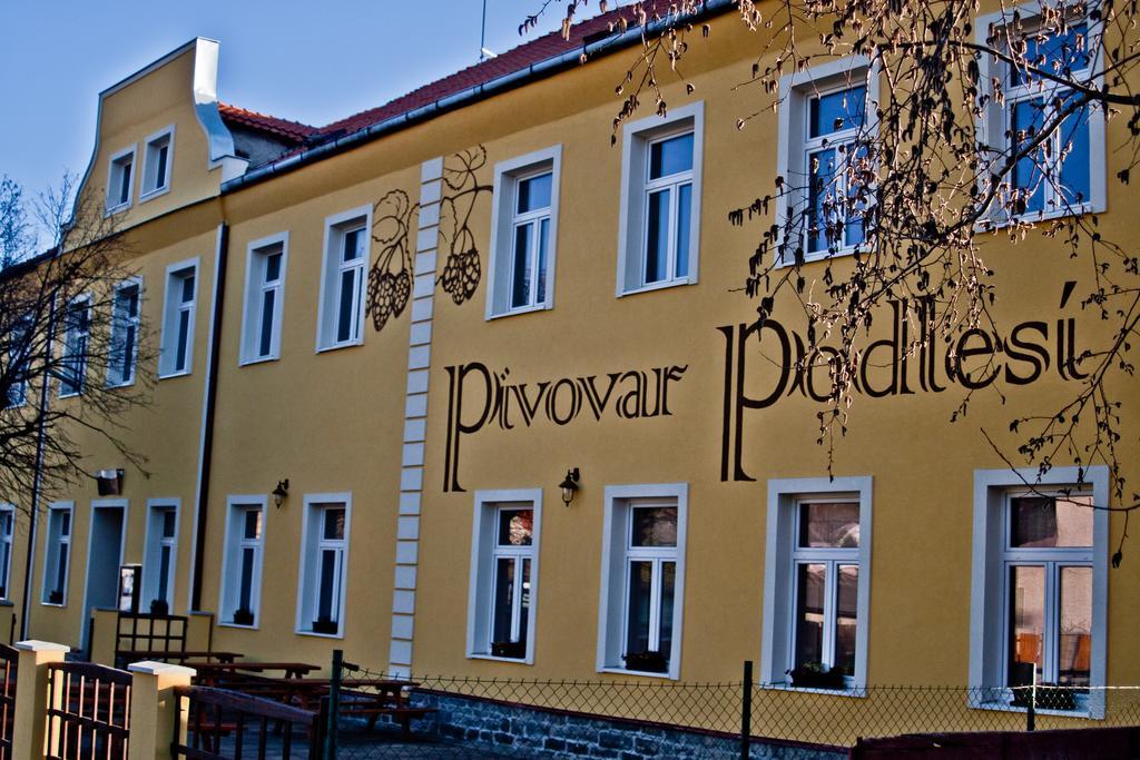 Penzion Pivovar Podlesi Pribram Bagian luar foto